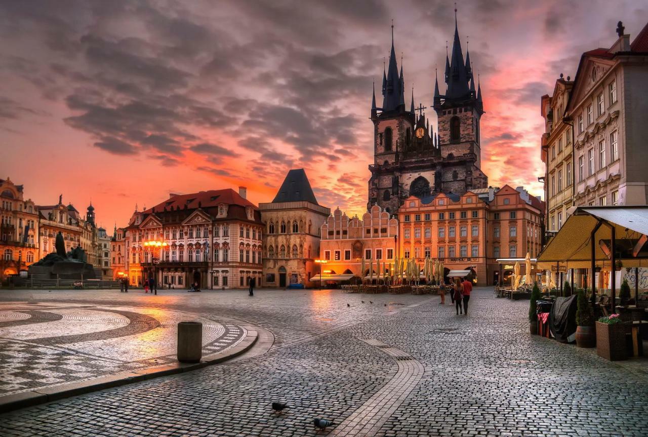 Spacious Apartment Near Wenceslas Square Praag Buitenkant foto